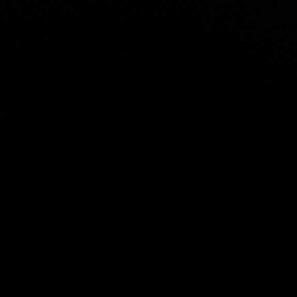 Meet your Posher, Claire